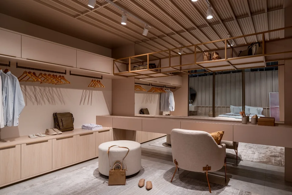 Closet planejado em madeira